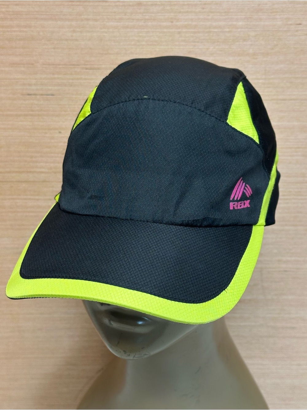 Reebok Black & Yellow High Vis Running Cycling Hiking Hat Cap OSFA Adjustable